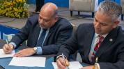 Mr. Luis Hernández; President of AHACI and Erik Moncayo; International President of the World BASC Organization, during the signing of the Memorandum of Understanding (MOU) between the two organizations.